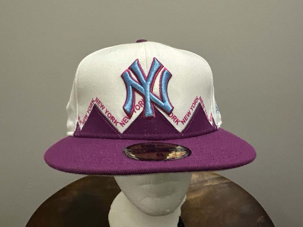 Vtg‎ New Era 59FIFTY New York Yankees Fitted Hat Size 8 White Purple Blue Zigzag